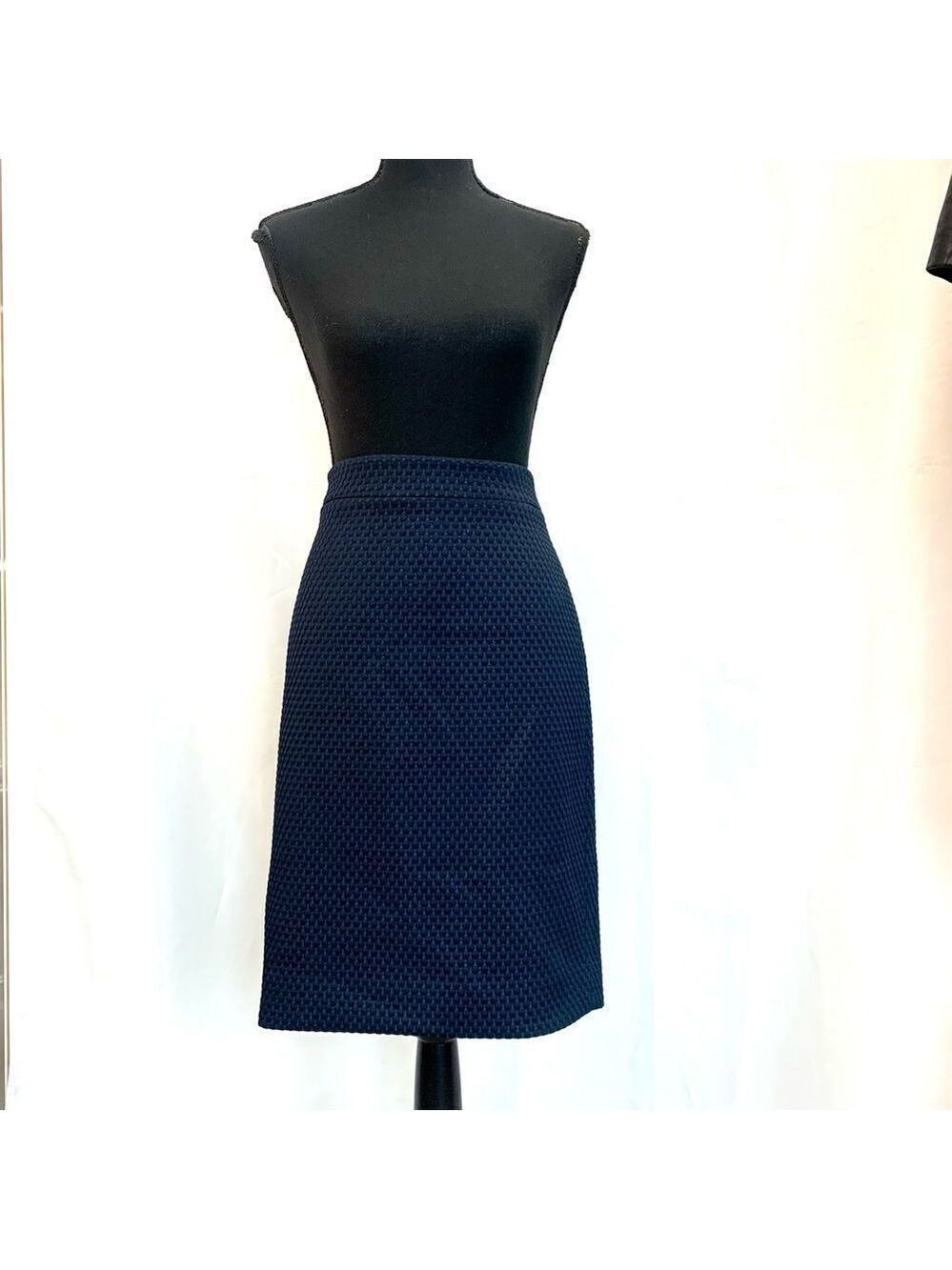 J Crew navy blue textured pencil skirt Sz 6